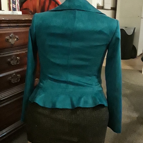 Polyester Jacket - Picture 3 of 4